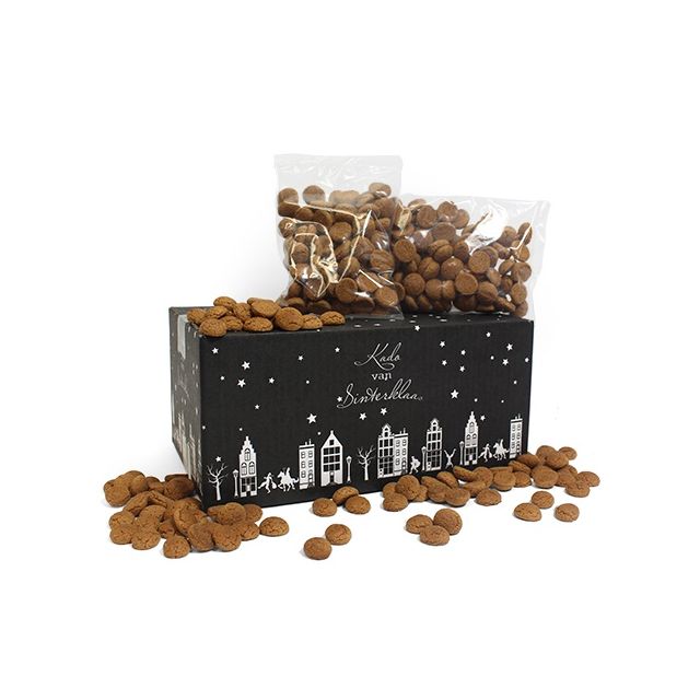 Doos met kruidnootzakjes 150 gr