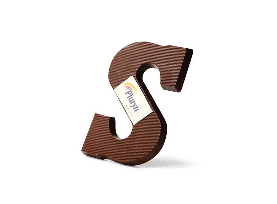Chocoladeletter-A-tm-Z-met-eigen-logo