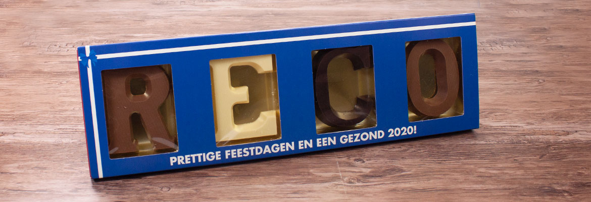Sleeve met chocoladeletters voor RECO