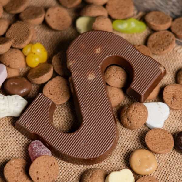 welke chocoladeletter heeft het meeste chocolade?