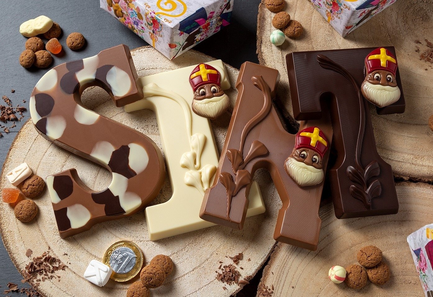 Hoe je de lekkerste chocoladeletters online bestelt voor je personeel